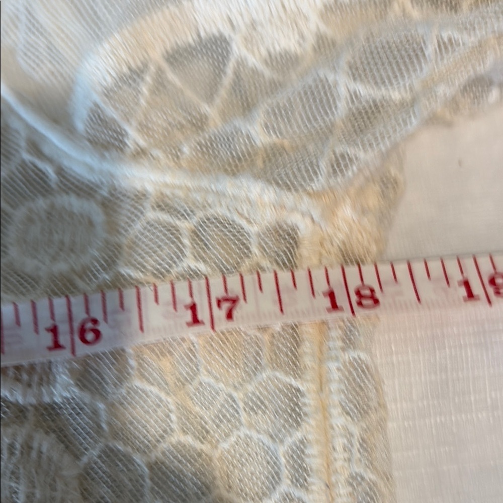 Boho Ivory Lace Sheer Blouse 🌿✨ - Picture 5 of 6